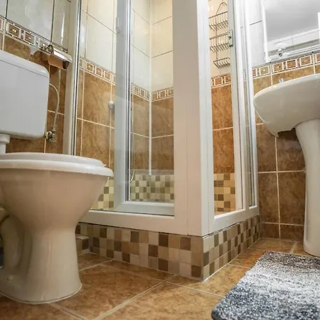 בית הארחה Casa Drg *